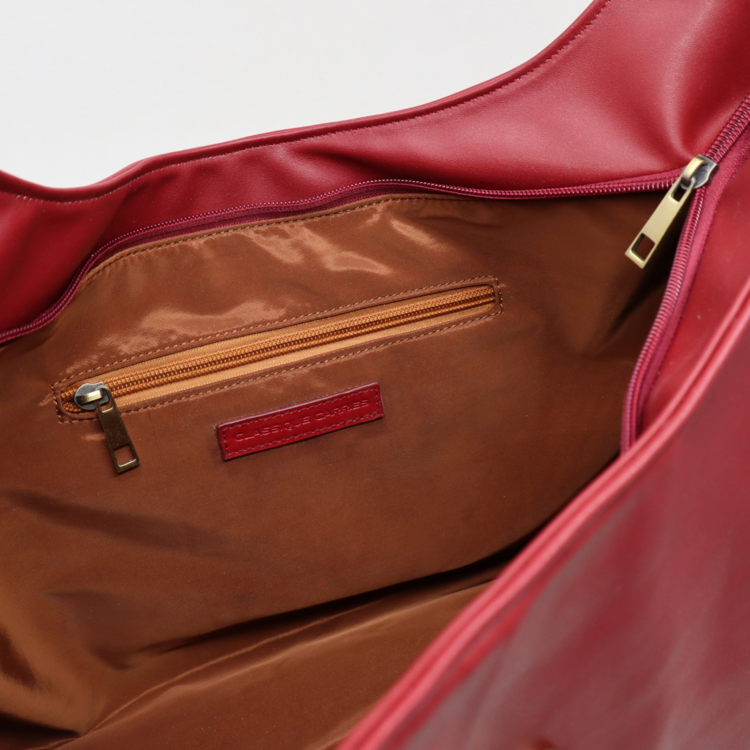 Classique Carries Cherry Tote