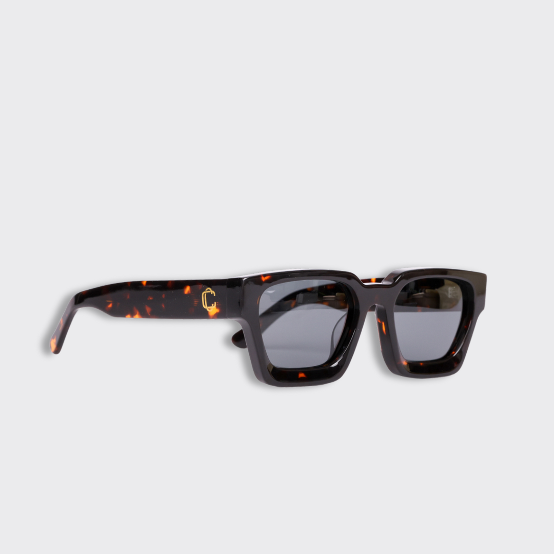 CLASSIQUE CARRIES SUNGLASSES IV